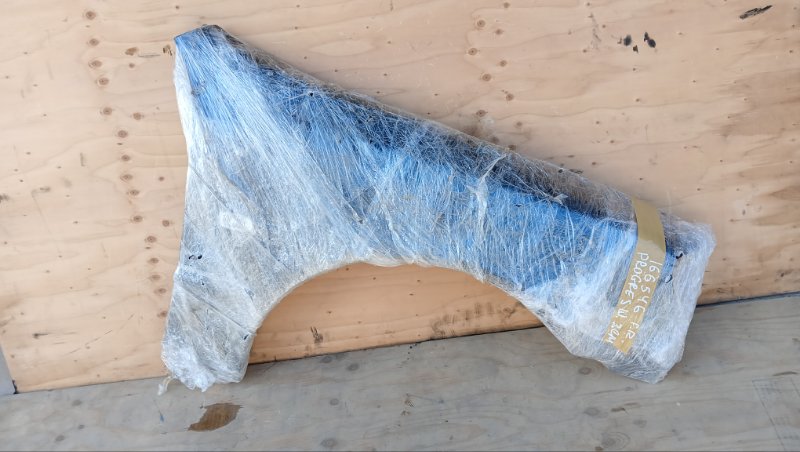 Крыло TOYOTA PROGRES JCG11 2JZ-FSE 2005 переднее правое (б/у)
