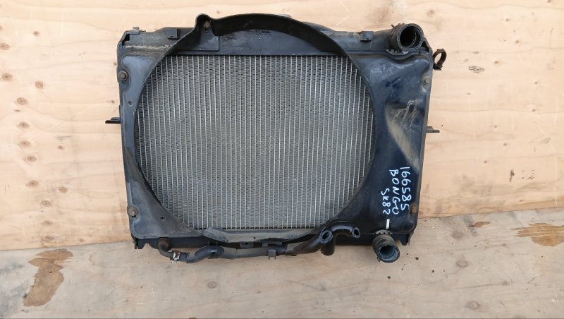 Радиатор основной MAZDA BONGO SK82V F8 2004 (б/у)