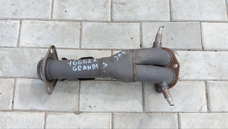 Глушитель MITSUBISHI GRANDIS NA4W 4G69 2004 (б/у)