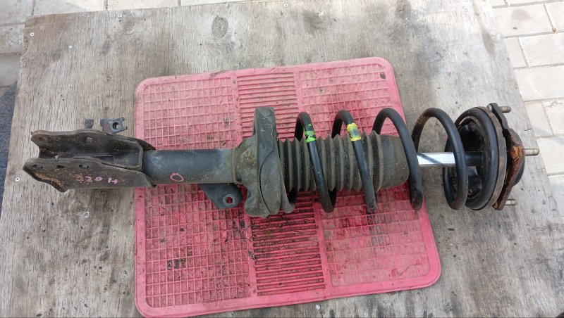 Стойка MAZDA MPV LW3W L3 2003 передняя левая (б/у)