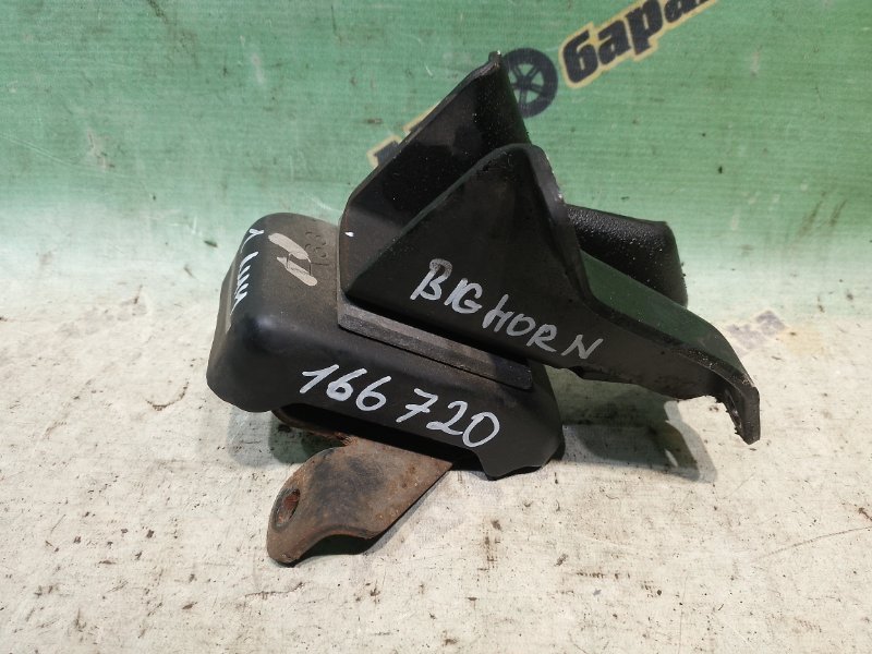Подушка двигателя ISUZU BIGHORN UBS26GW 6VE1 1999 правая (б/у)