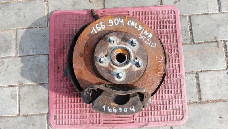 Ступица TOYOTA CALDINA AT211 7A-FE 1998 передняя левая (б/у)
