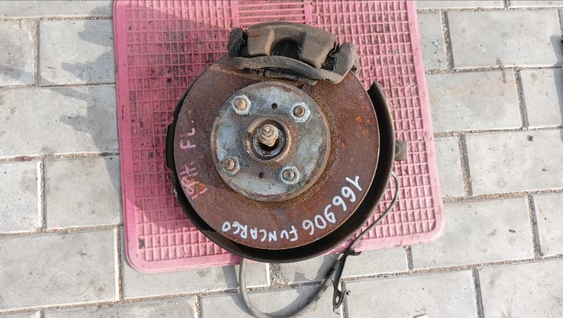 Ступица TOYOTA FUNCARGO NCP20 2NZ-FE 2000 передняя левая (б/у)