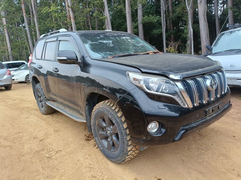 Крыло TOYOTA Land Cruiser Prado TRJ150 2TR-FE 2014 переднее правое (б/у)