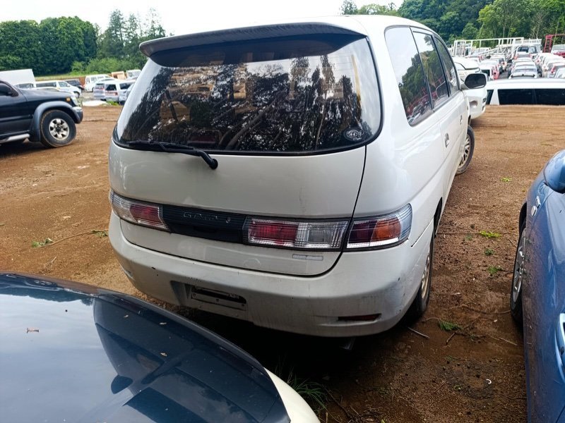 Дверь 5-я TOYOTA GAIA SXM10 3S-FE 2000 (б/у)
