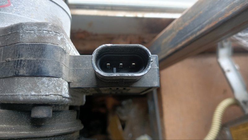 Расходомер воздушный ISUZU BIGHORN UBS26GW 6VE1 1999 (б/у) Расходомер воздушный ISUZU BIGHORN UBS26GW 6VE1 1999 (б/у)