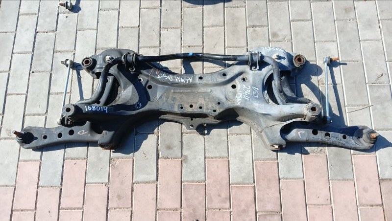 Балка под двс TOYOTA IPSUM ACM21 2AZ-FE 2006 (б/у)