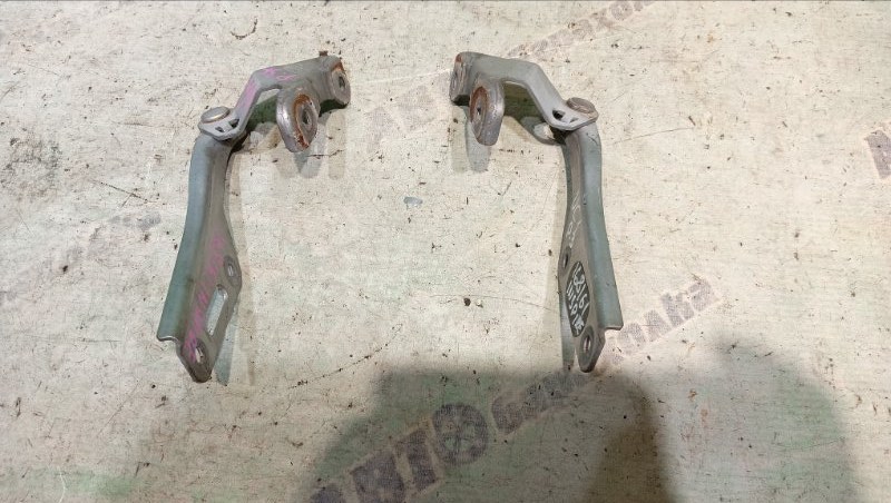 Петля капота HONDA INSPIRE UC1 J30A 2003 (б/у)