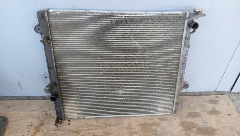 Радиатор основной TOYOTA HILUX SURF RZN215 3RZ-FE 2002 (б/у)