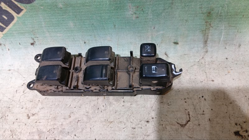 Пульт стеклоподъемника TOYOTA HILUX SURF RZN215 3RZ-FE 2002 передний правый (б/у)