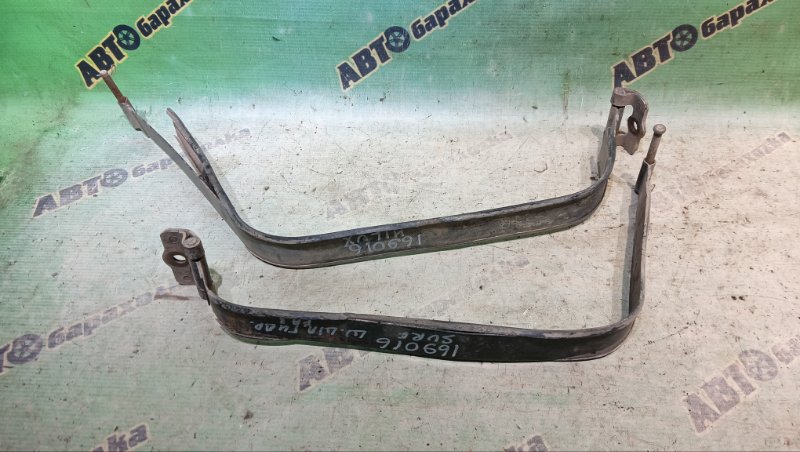 КРЕПЛЕНИЕ БАКА TOYOTA HILUX SURF RZN215 3RZ-FE 2002 (б/у)