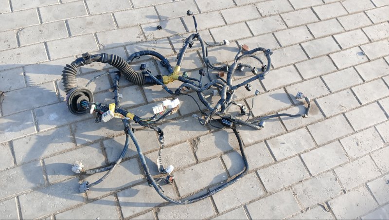 Коса двс TOYOTA HILUX SURF RZN215 3RZ-FE 2002 (б/у)
