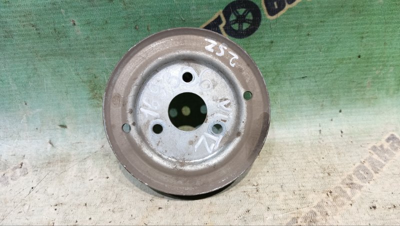 ШКИВ ПОМПЫ TOYOTA VITZ SCP90 2SZ (б/у)