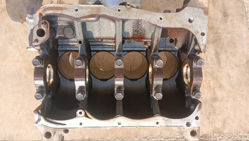 Блок двигателя TOYOTA VITZ SCP90 2SZ (б/у)