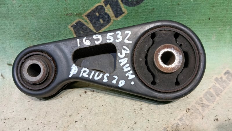 Подушка акпп TOYOTA PRIUS NHW20 1NZ-FXE 2006 (б/у) Подушка акпп TOYOTA PRIUS NHW20 1NZ-FXE 2006 (б/у)