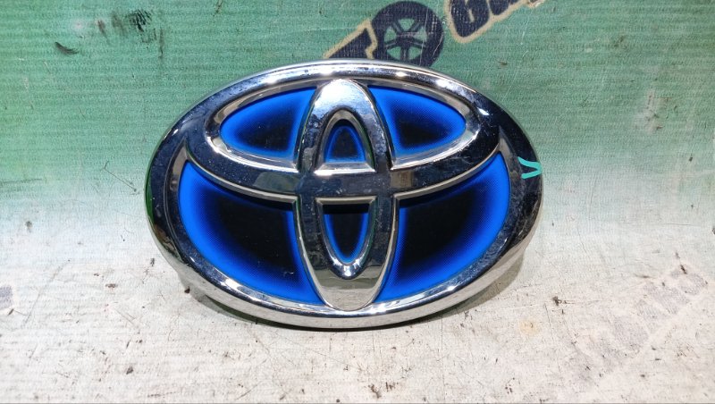 Лейба TOYOTA PRIUS ALPHA ZVW40 2ZR-FXE 2013 (б/у) Лейба TOYOTA PRIUS ALPHA ZVW40 2ZR-FXE 2013 (б/у)