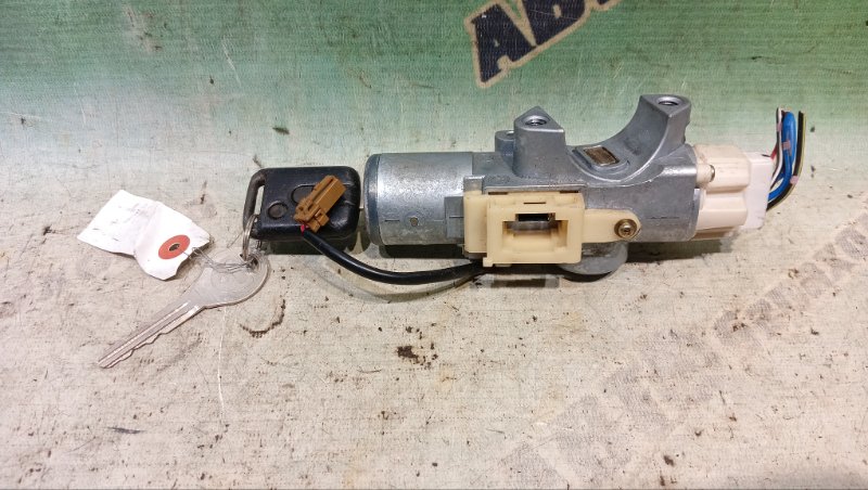 Замок зажигания NISSAN AVENIR RW11 QR20(DE) 2003 (б/у)