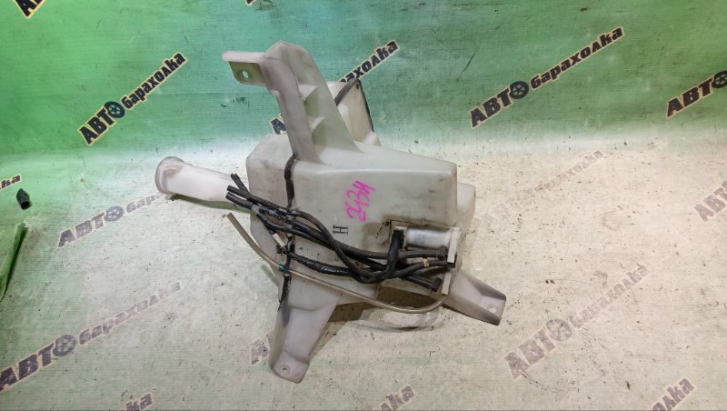 Бачок стеклоомывателя NISSAN TERRANO RR50 QD32(ETI) 1997 (б/у) Бачок стеклоомывателя NISSAN TERRANO RR50 QD32(ETI) 1997 (б/у)