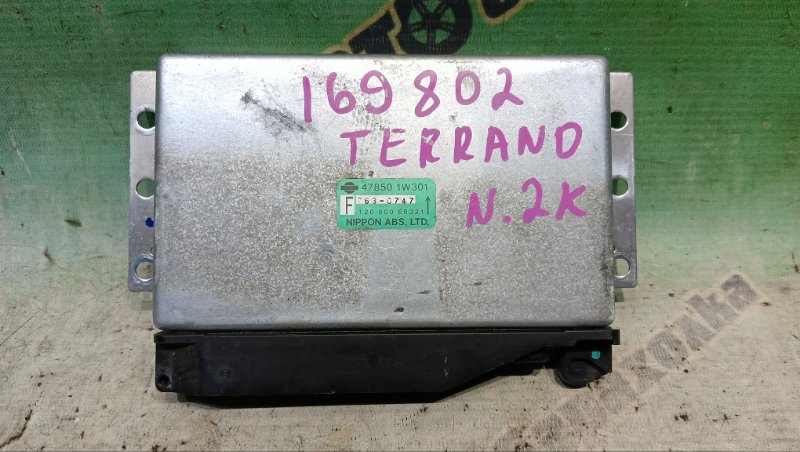 Блок управления abs NISSAN TERRANO RR50 QD32(ETI) 1997 (б/у) Блок управления abs NISSAN TERRANO RR50 QD32(ETI) 1997 (б/у)