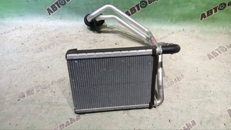 Радиатор печки TOYOTA PRIUS NHW20 1NZ-FXE 2004 (б/у) Радиатор печки TOYOTA PRIUS NHW20 1NZ-FXE 2004 (б/у)