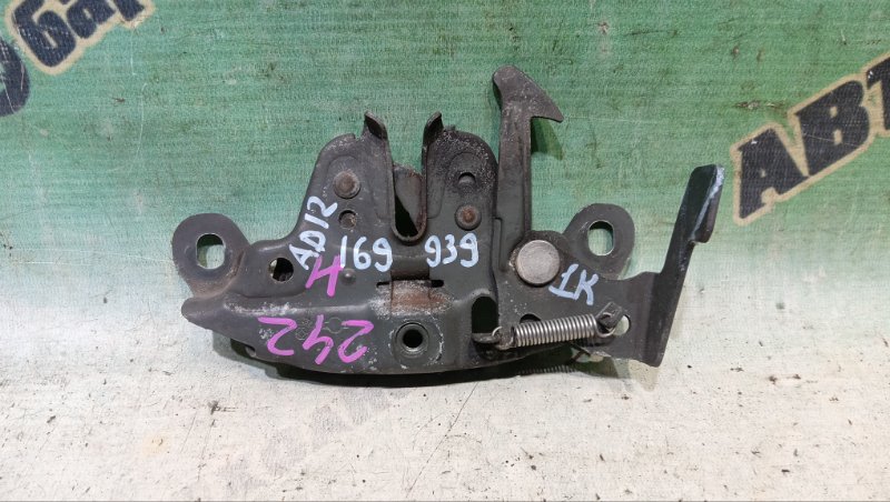 Замок капота NISSAN TIIDA LATIO SC11 HR15 2011 (б/у) Замок капота NISSAN TIIDA LATIO SC11 HR15 2011 (б/у)