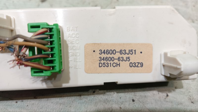 Часы SUZUKI SWIFT ZC71S K12B 2009 (б/у) Часы SUZUKI SWIFT ZC71S K12B 2009 (б/у)