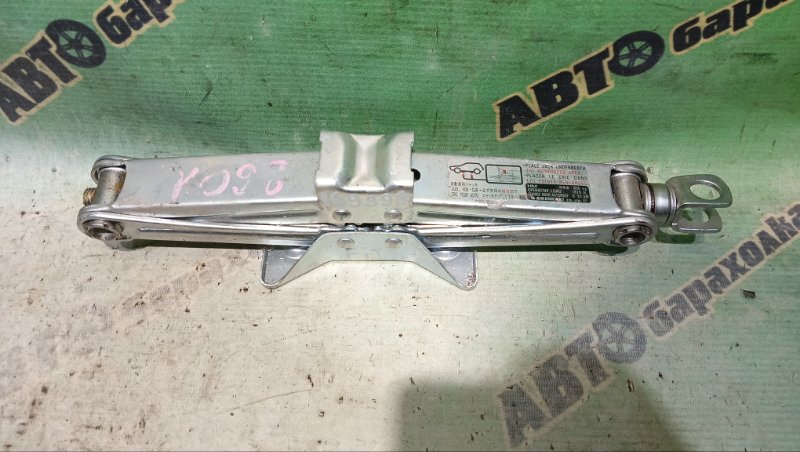 Поддомкратник HONDA FIT GE6 L13A 2010 (б/у) Поддомкратник HONDA FIT GE6 L13A 2010 (б/у)