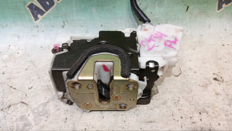 Замок двери NISSAN TERRANO RR50 QD32(ETI) 1997 передний левый (б/у)