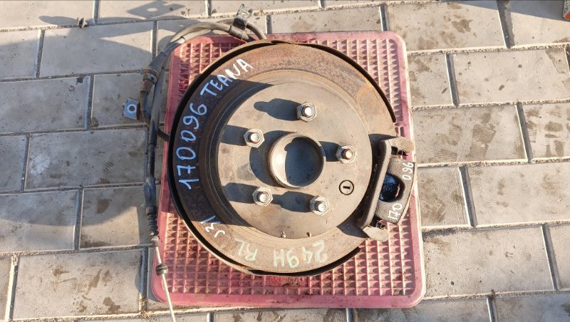 Ступица NISSAN TEANA J31 VQ23(DE) 2005 задняя левая (б/у)