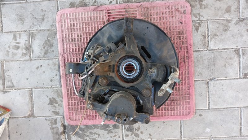 Ступица TOYOTA WISH ZNE14G 1ZZ-FE 2004 передняя правая (б/у) Ступица TOYOTA WISH ZNE14G 1ZZ-FE 2004 передняя правая (б/у)