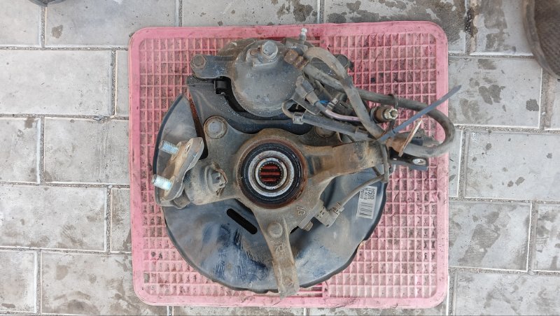 Ступица TOYOTA WISH ZNE10G 1ZZ-FE 2006 передняя правая (б/у) Ступица TOYOTA WISH ZNE10G 1ZZ-FE 2006 передняя правая (б/у)