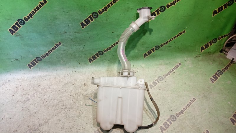 Бачок стеклоомывателя TOYOTA WISH ZNE14G 1ZZ-FE 2004 (б/у) Бачок стеклоомывателя TOYOTA WISH ZNE14G 1ZZ-FE 2004 (б/у)