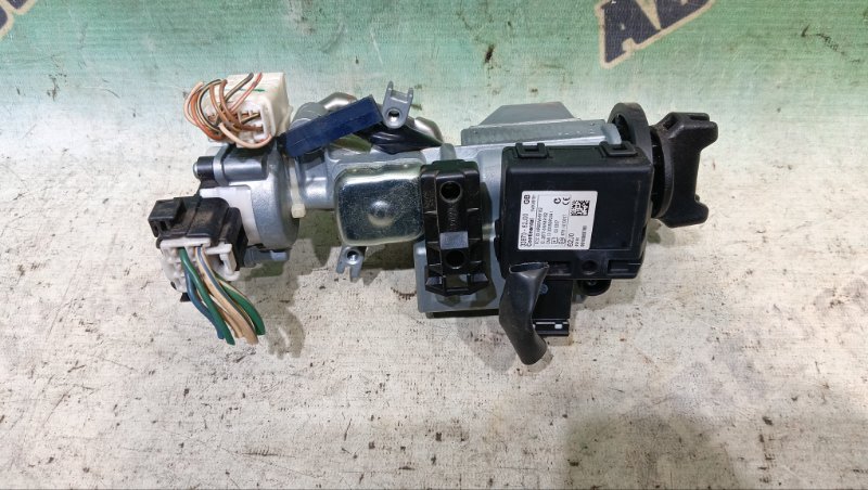 Замок зажигания SUZUKI SWIFT ZC71S K12B 2009 (б/у) Замок зажигания SUZUKI SWIFT ZC71S K12B 2009 (б/у)