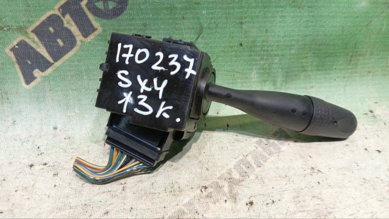 Гитара SUZUKI SX4 YC11S M15A 2008 левая (б/у) Гитара SUZUKI SX4 YC11S M15A 2008 левая (б/у)