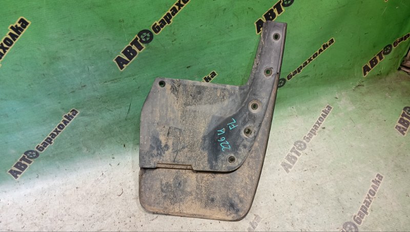 Брызговик TOYOTA Land Cruiser Prado TRJ150W 2TR-FE 2014 передний левый (б/у) Брызговик TOYOTA Land Cruiser Prado TRJ150W 2TR-FE 2014 передний левый (б/у)