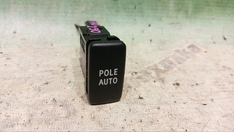 Кнопка TOYOTA WISH ZNE14G 1ZZ-FE 2004 (б/у) Кнопка TOYOTA WISH ZNE14G 1ZZ-FE 2004 (б/у)