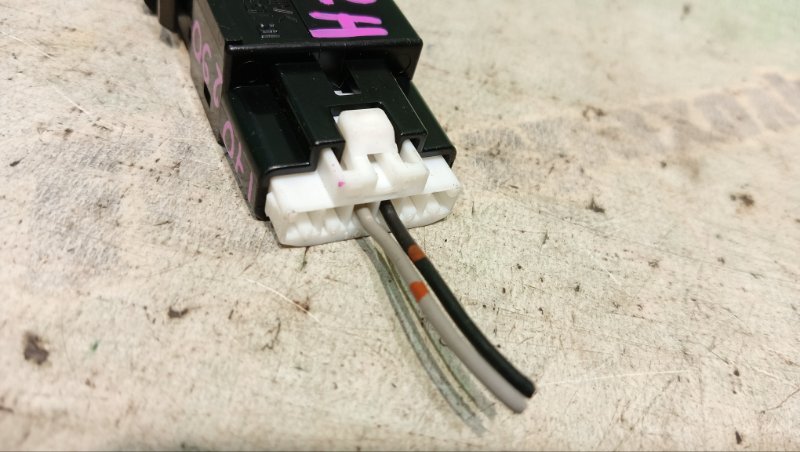 Кнопка TOYOTA WISH ZNE14G 1ZZ-FE 2004 (б/у) Кнопка TOYOTA WISH ZNE14G 1ZZ-FE 2004 (б/у)