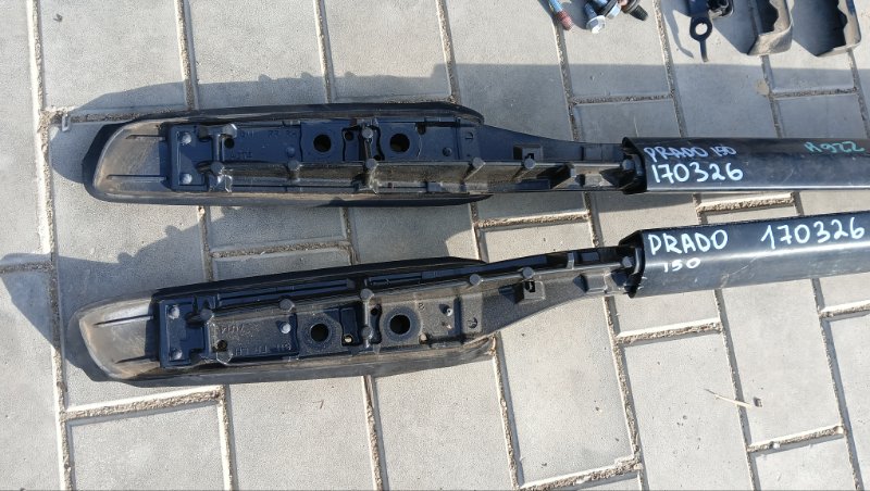 Рейлинги TOYOTA Land Cruiser Prado TRJ150W 2TR-FE 2014 (б/у) Рейлинги TOYOTA Land Cruiser Prado TRJ150W 2TR-FE 2014 (б/у)