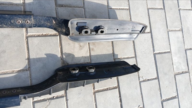 Рейлинги TOYOTA Land Cruiser Prado TRJ150W 2TR-FE 2014 (б/у) Рейлинги TOYOTA Land Cruiser Prado TRJ150W 2TR-FE 2014 (б/у)