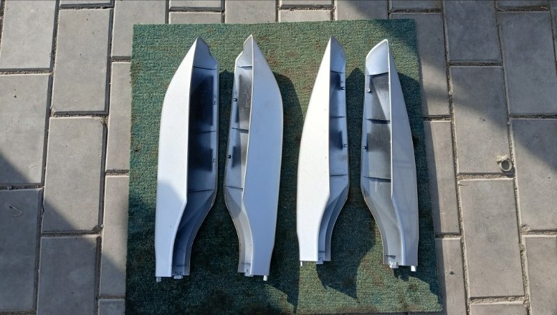 Рейлинги TOYOTA Land Cruiser Prado TRJ150W 2TR-FE 2014 (б/у) Рейлинги TOYOTA Land Cruiser Prado TRJ150W 2TR-FE 2014 (б/у)