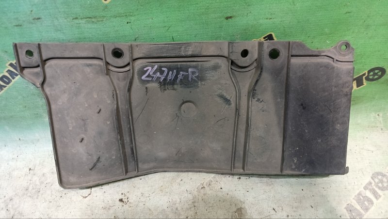 Защита двигателя TOYOTA CALDINA ST246W 3S-GTE 2004 правая (б/у) Защита двигателя TOYOTA CALDINA ST246W 3S-GTE 2004 правая (б/у)