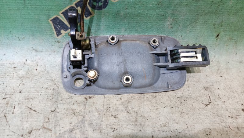 Ручка двери внешняя TOYOTA VISTA ARDEO SV50G 3S-FSE 2000 передняя левая (б/у) Ручка двери внешняя TOYOTA VISTA ARDEO SV50G 3S-FSE 2000 передняя левая (б/у)