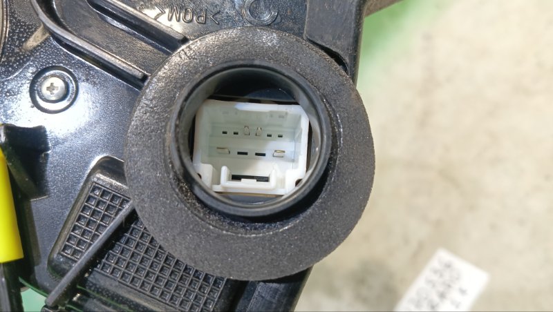 Замок двери TOYOTA Land Cruiser Prado TRJ150W 2TR-FE 2014 передний левый (б/у) Замок двери TOYOTA Land Cruiser Prado TRJ150W 2TR-FE 2014 передний левый (б/у)