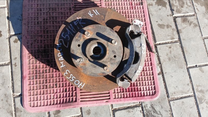 Ступица NISSAN MARCH K11 CG10(DE) 1999 передняя правая (б/у)