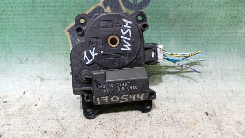 Сервопривод заслонок печки TOYOTA WISH ZNE10G 1ZZ-FE 2006 (б/у)