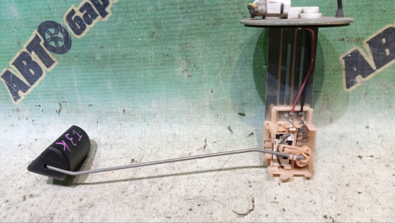 Датчик уровня топлива TOYOTA MARK II JZX110 1JZ-FSE 2004 (б/у)