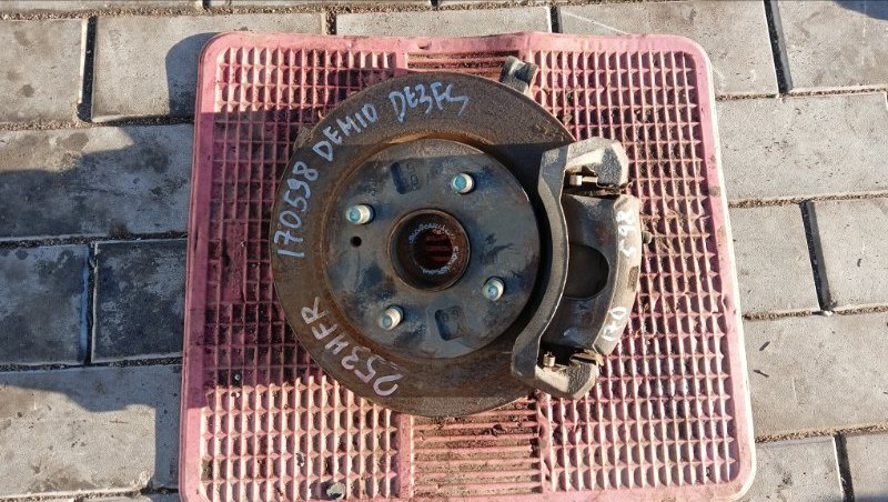 Ступица MAZDA DEMIO DE3FS ZJ-VE 2010 передняя правая (б/у)