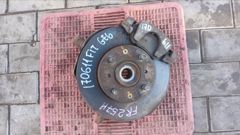 Ступица HONDA FIT GE6 L13A 2011 передняя правая (б/у)