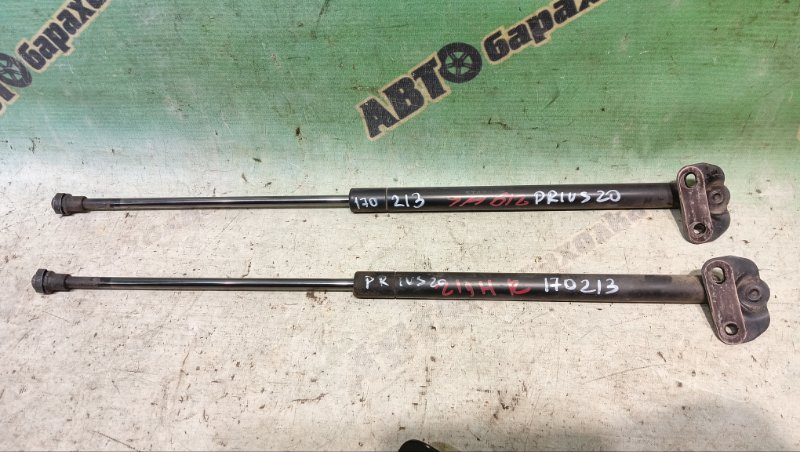 Амортизатор задней двери TOYOTA PRIUS NHW20 1NZ-FXE 2006 (б/у)