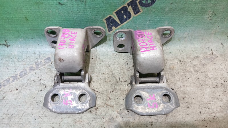 Петля дверная TOYOTA HIACE REGIUS KCH46G 1KZ-TE 1997 передняя левая (б/у)